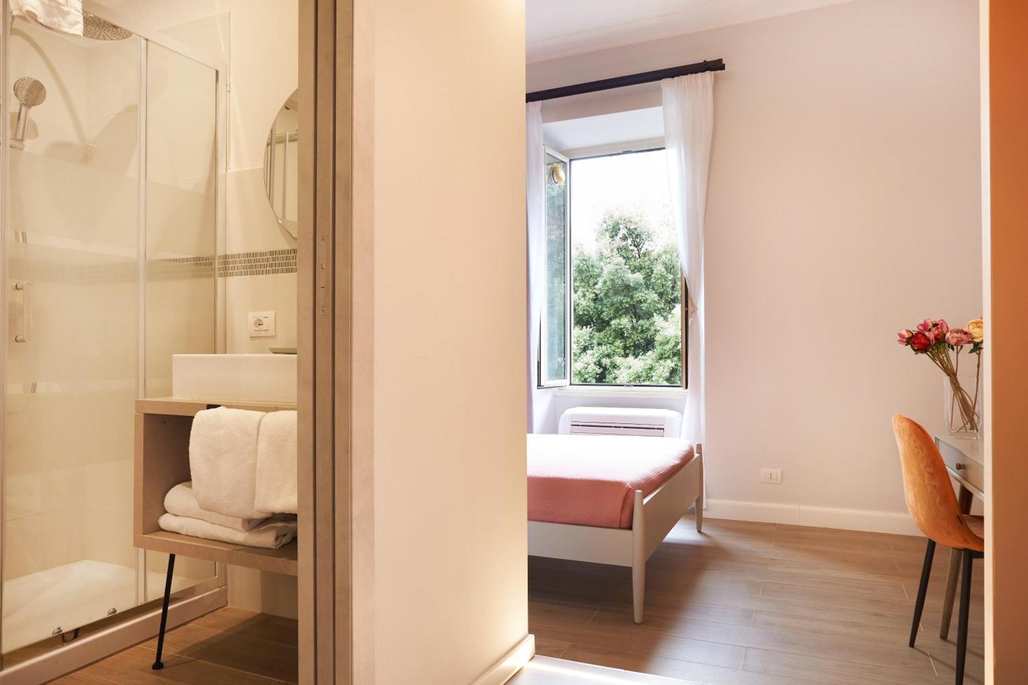 Hotel Reyes Roma Eksteriør bilde
