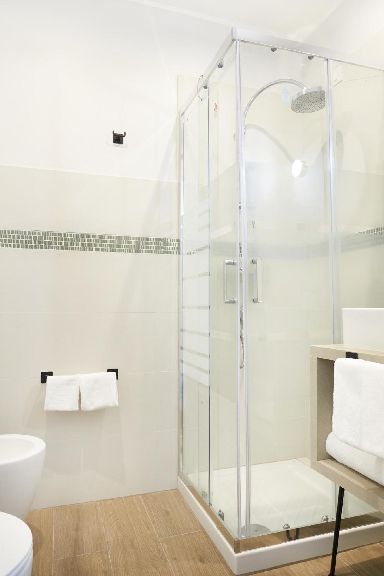 Hotel Reyes Roma Eksteriør bilde